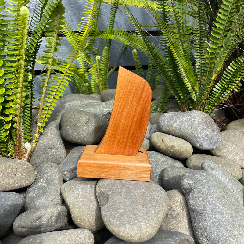 Small Waka Taurapa