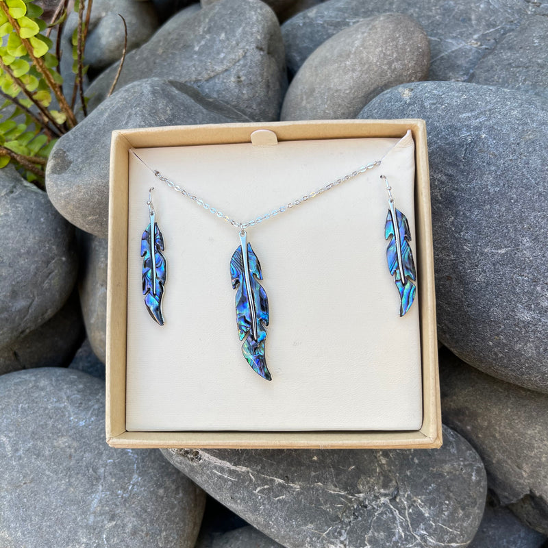 Pāua Feather Jewellery Set