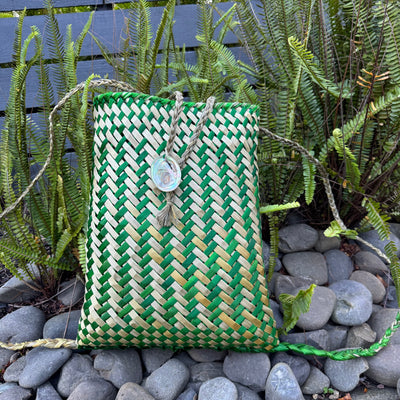 Harakeke Pattern Designs Māori Arts & Crafts | Tarati Design