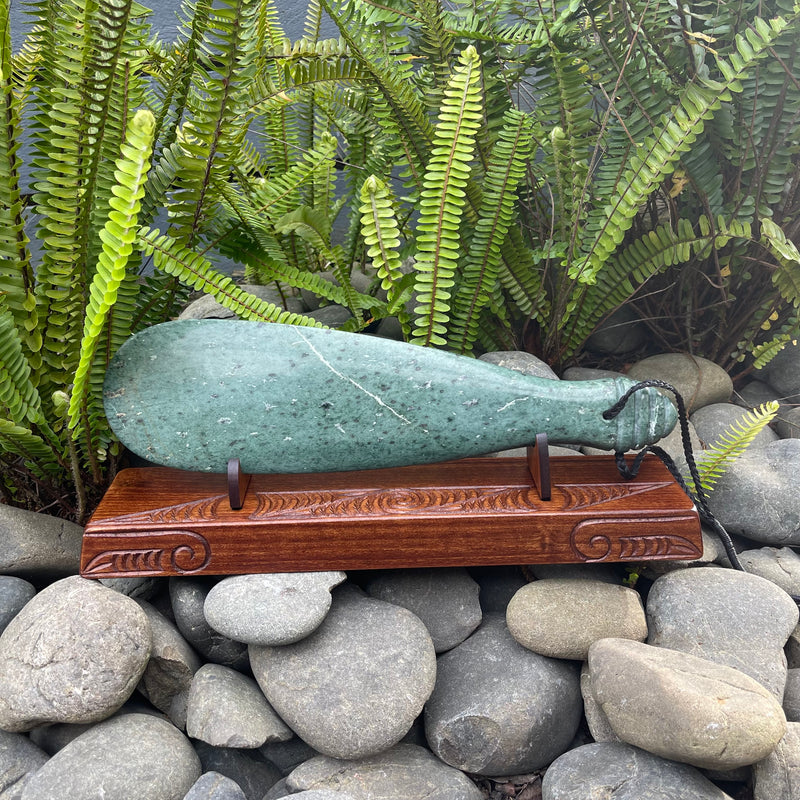 Pounamu  Mere On A Stand