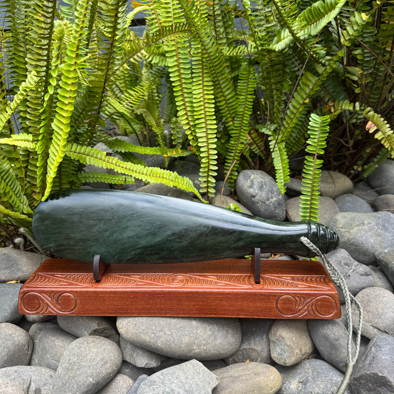 Pounamu  Mere On A Stand