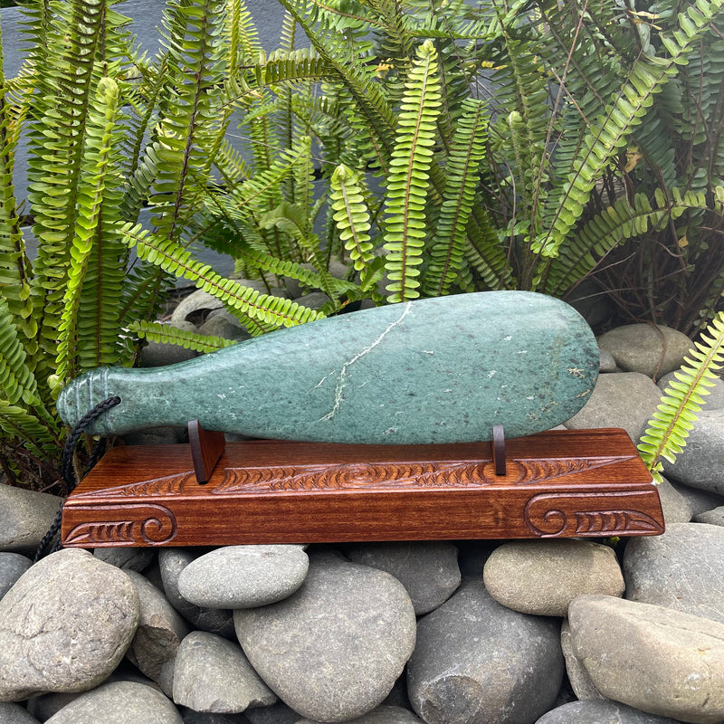 Pounamu  Mere On A Stand