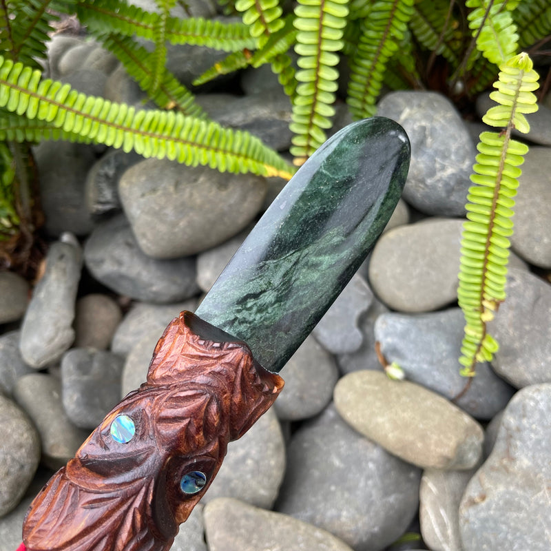 Taiaha With NZ Greenstone Blade 143cm