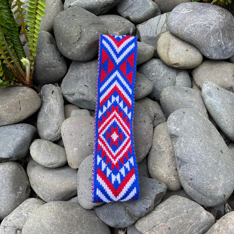 Royal Blue and Red Pātiki