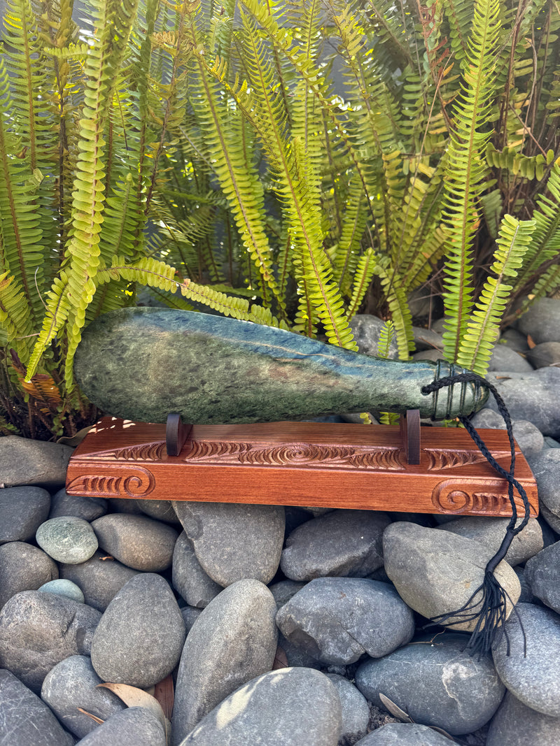 Pounamu  Mere On A Stand