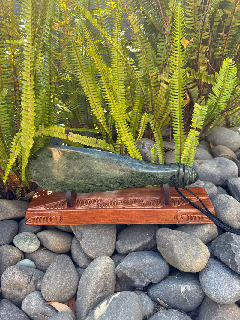 Pounamu  Mere On A Stand