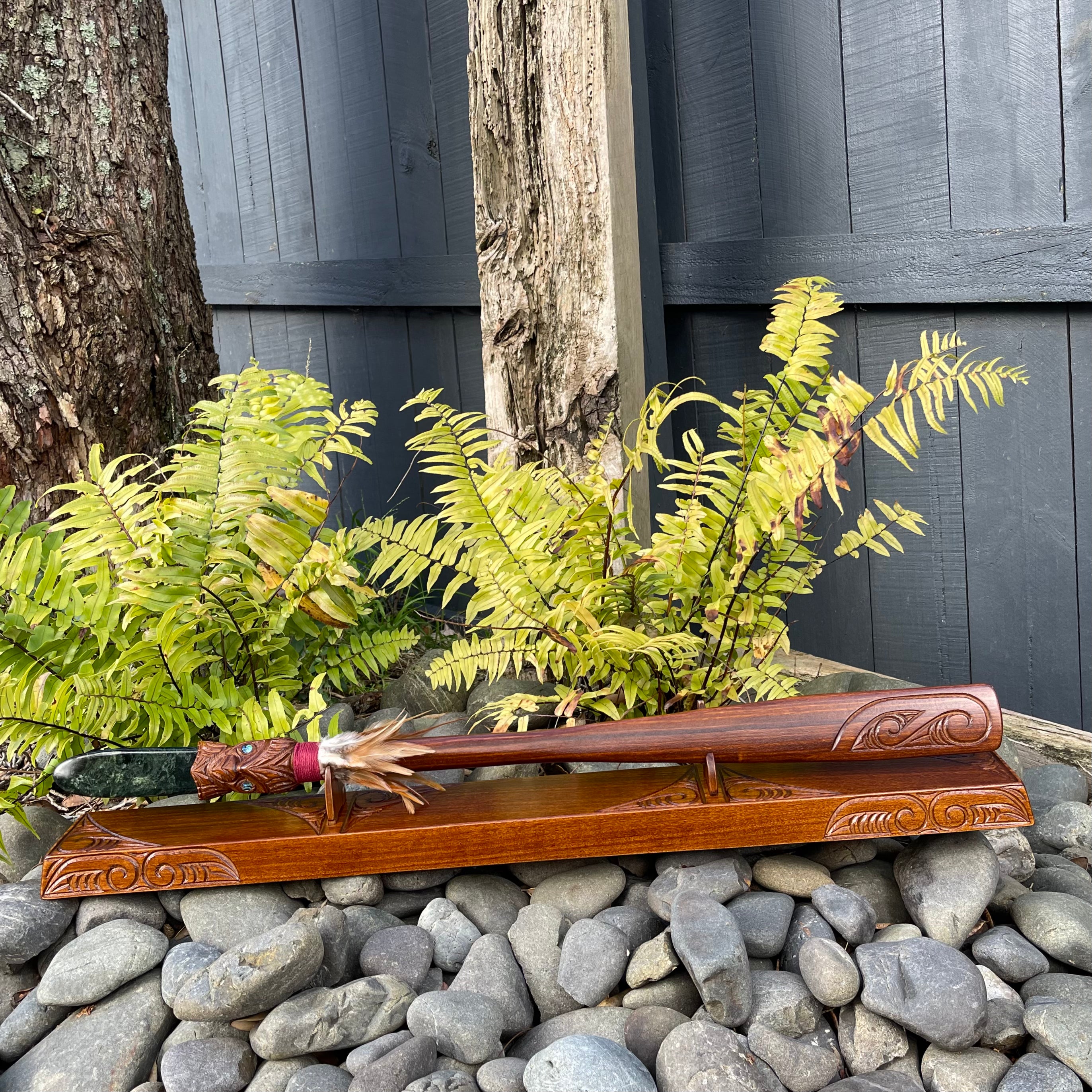 NZ Greenstone Taiaha On A Stand – Tarati Design