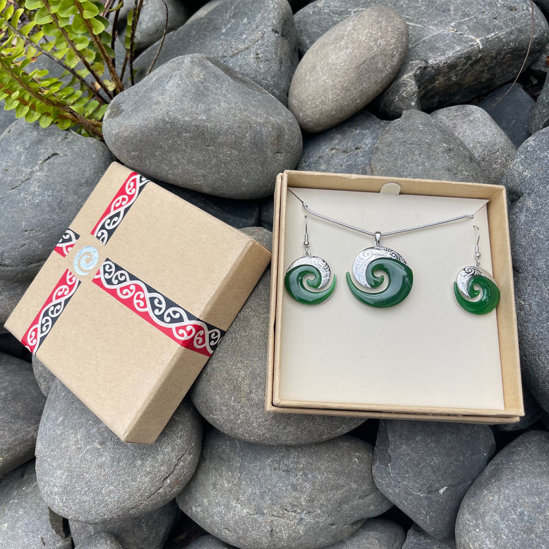 Green Koru Jewellery Set
